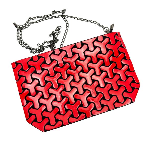 Emilio Pepe | NWT Red Geometric Convertible Crossbody Chain Strap Purse Wristlet - Picture 1 of 9